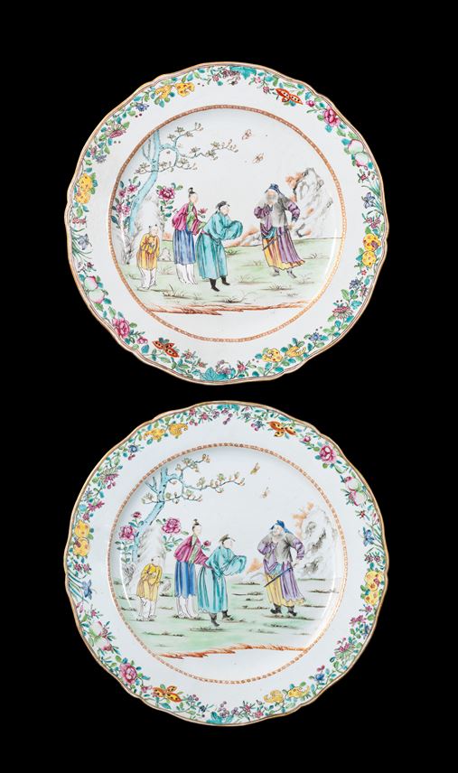 GG: Pair of Chinese export porcelain famille rose large chargers with Chinese figures | MasterArt